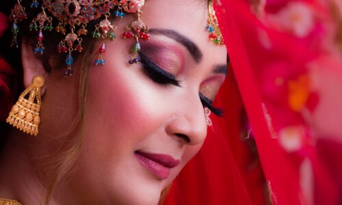 portrait-4985147_1920 DIPLOMA IN MAKEUP ARTIST
